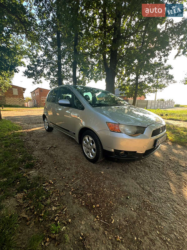 Хэтчбек Mitsubishi Colt 2011 в Ровно
