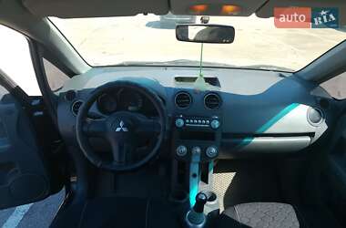 Хэтчбек Mitsubishi Colt 2007 в 