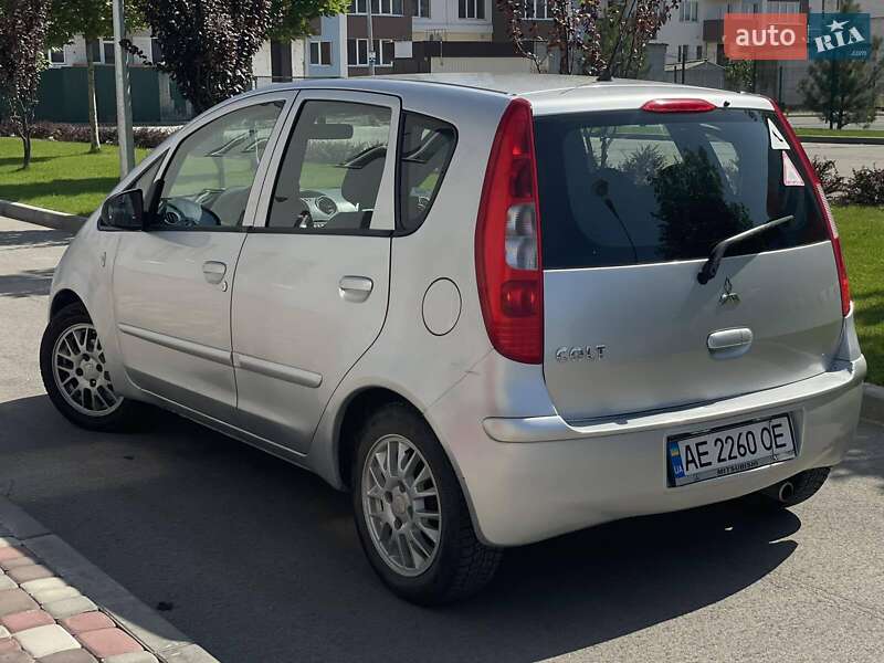 Хэтчбек Mitsubishi Colt 2006 в Днепре