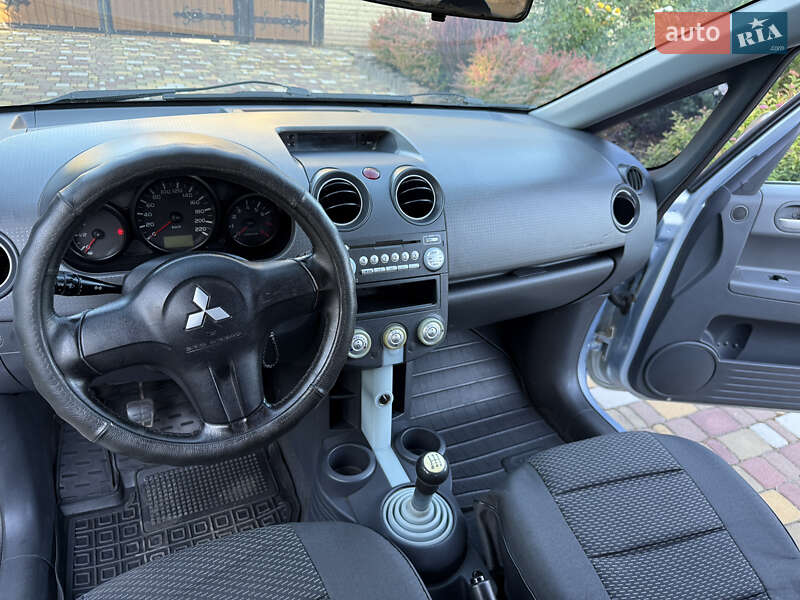 Хетчбек Mitsubishi Colt 2007 в Ніжині