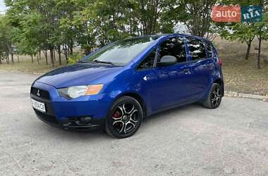 Хетчбек Mitsubishi Colt 2009 в 