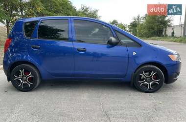 Хетчбек Mitsubishi Colt 2009 в 