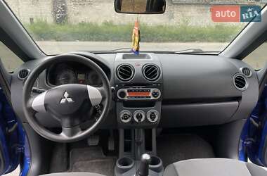 Хетчбек Mitsubishi Colt 2009 в 