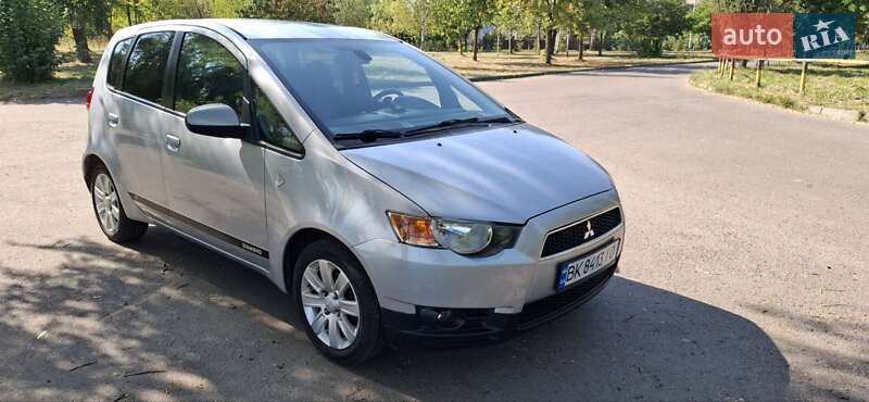 Хетчбек Mitsubishi Colt 2011 в Рівному фото 17 Хетчбек Mitsubishi Colt 2011 в Рівному