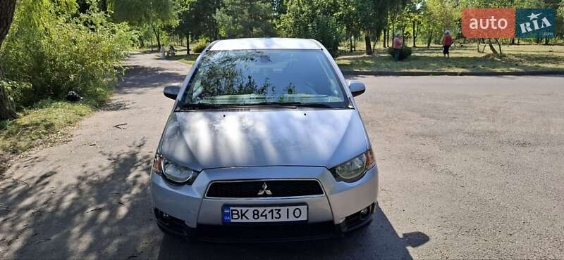 Хетчбек Mitsubishi Colt 2011 в Рівному фото 20 Хетчбек Mitsubishi Colt 2011 в Рівному
