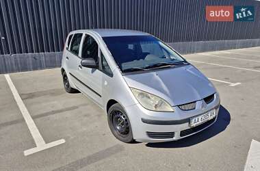 Хэтчбек Mitsubishi Colt 2004 в 