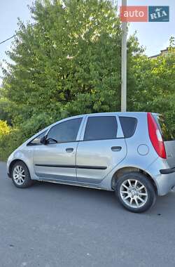 Хэтчбек Mitsubishi Colt 2007 в 