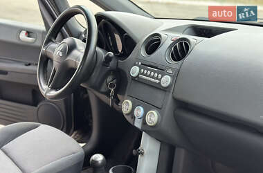 Хетчбек Mitsubishi Colt 2005 в 