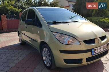 Хэтчбек Mitsubishi Colt 2006 в 