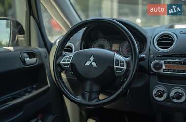 Хэтчбек Mitsubishi Colt 2012 в 