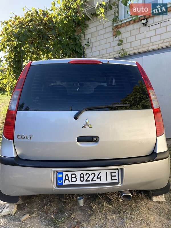 Хетчбек Mitsubishi Colt 2005 в 