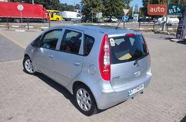 Хэтчбек Mitsubishi Colt 2006 в 