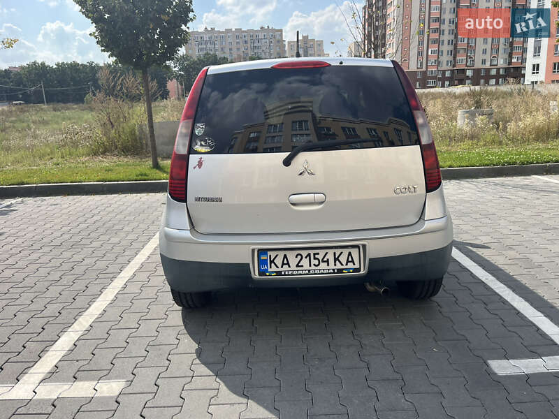 Хэтчбек Mitsubishi Colt 2007 в Софиевской Борщаговке