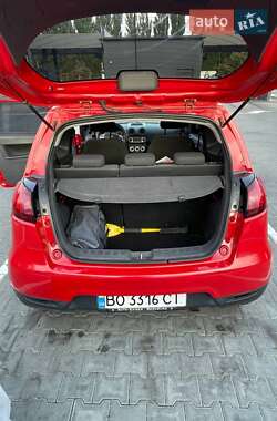 Хэтчбек Mitsubishi Colt 2009 в 