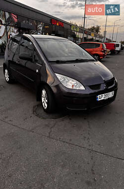 Хэтчбек Mitsubishi Colt 2005 в 
