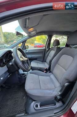 Хэтчбек Mitsubishi Colt 2005 в 