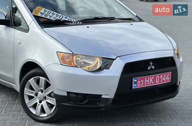 Хетчбек Mitsubishi Colt 2010 в 