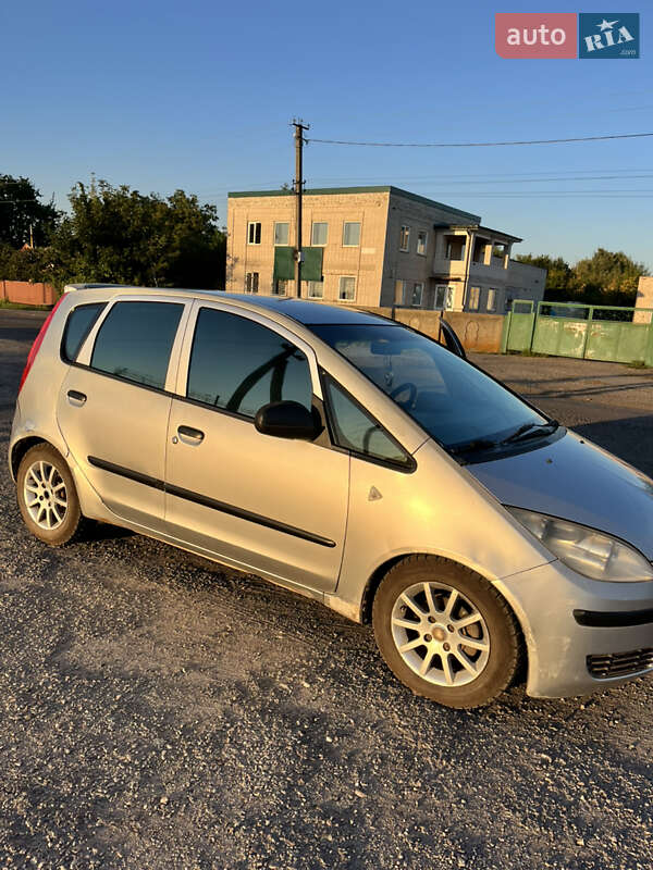 Хэтчбек Mitsubishi Colt 2006 в Сахновщине фото 2 Хэтчбек Mitsubishi Colt 2006 в Сахновщине