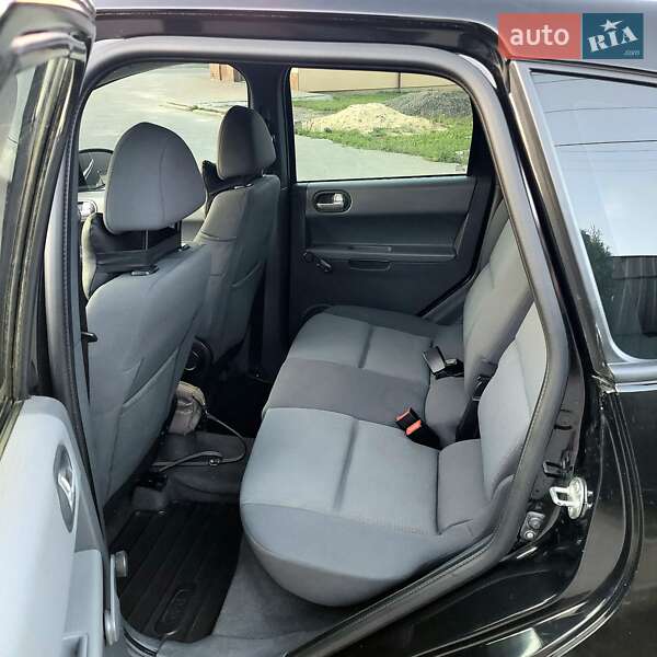 Хэтчбек Mitsubishi Colt 2007 в Городке фото 12 Хэтчбек Mitsubishi Colt 2007 в Городке