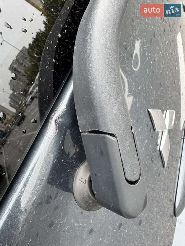 Хетчбек Mitsubishi Colt 2012 в Вишневому