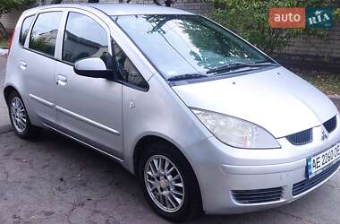 Хэтчбек Mitsubishi Colt 2006 в 