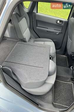 Хетчбек Mitsubishi Colt 2006 в 