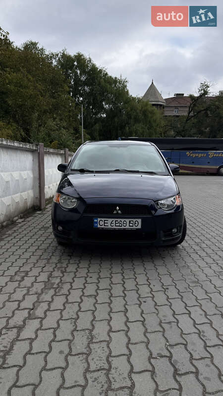 Хэтчбек Mitsubishi Colt 2012 в Черновцах