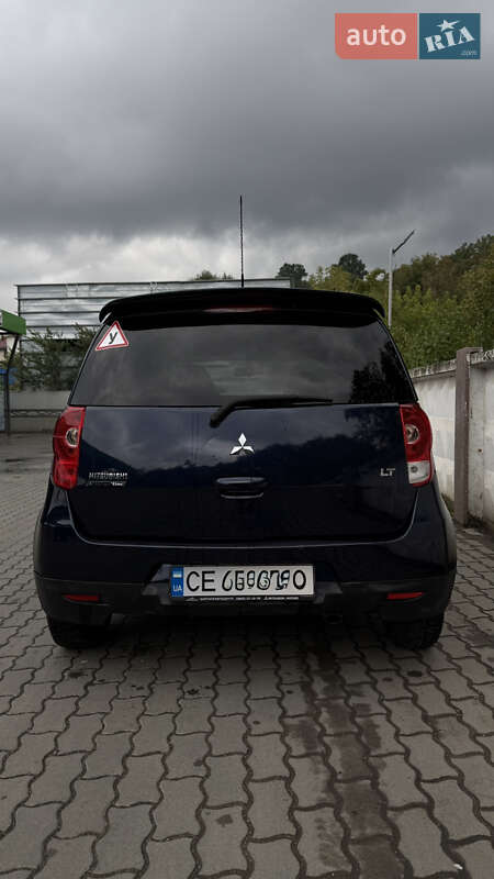 Хэтчбек Mitsubishi Colt 2012 в Черновцах