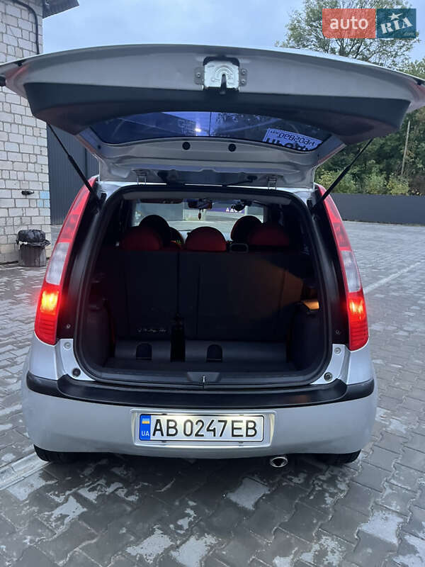Хэтчбек Mitsubishi Colt 2006 в Баре