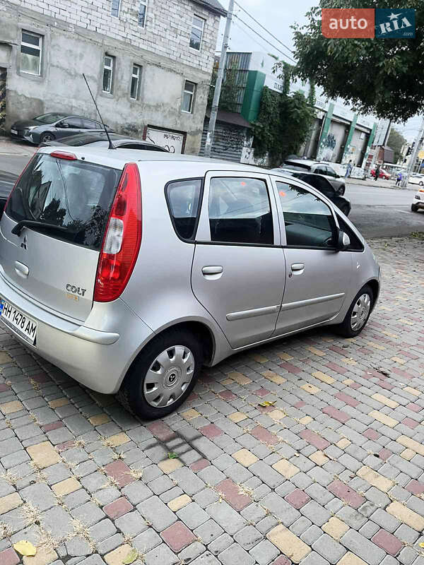 Хэтчбек Mitsubishi Colt 2008 в Одессе