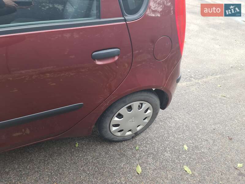 Хэтчбек Mitsubishi Colt 2005 в Рава-Русской фото 11 Хэтчбек Mitsubishi Colt 2005 в Рава-Русской