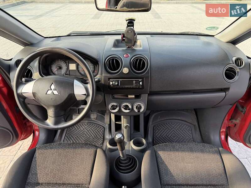Хэтчбек Mitsubishi Colt 2009 в Львове