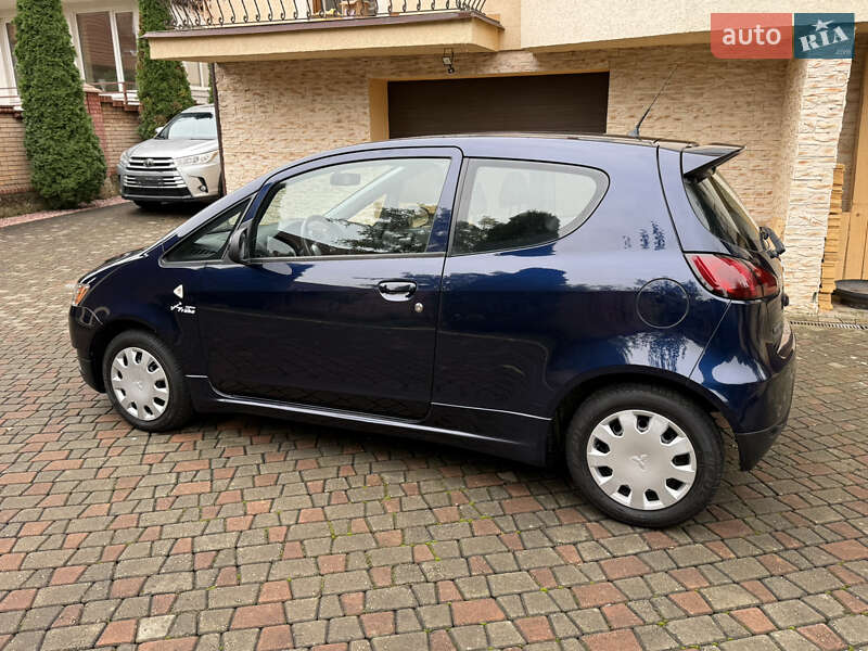 Хэтчбек Mitsubishi Colt 2012 в Черновцах