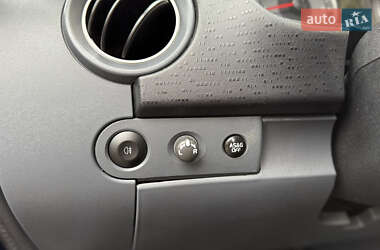 Хэтчбек Mitsubishi Colt 2012 в 