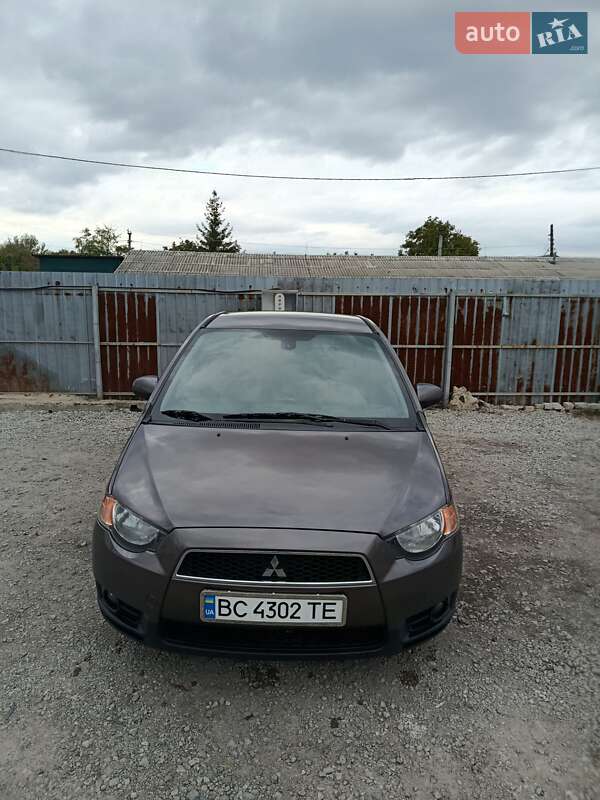 Хэтчбек Mitsubishi Colt 2011 в Балаклее