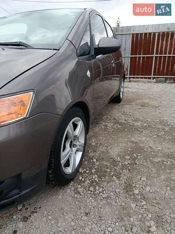 Хэтчбек Mitsubishi Colt 2011 в Балаклее
