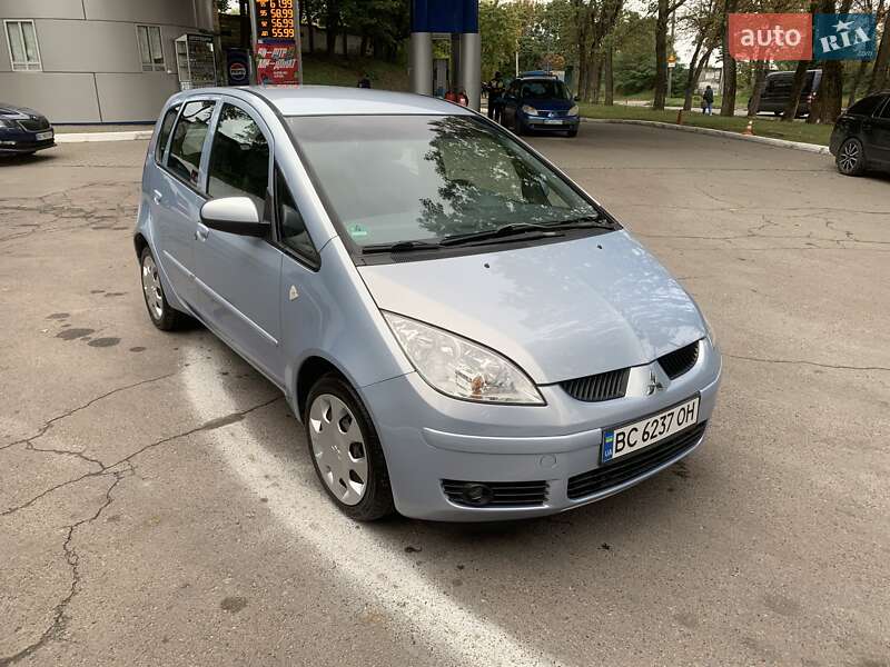 Хэтчбек Mitsubishi Colt 2005 в Львове