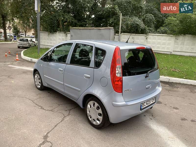 Хэтчбек Mitsubishi Colt 2005 в Львове