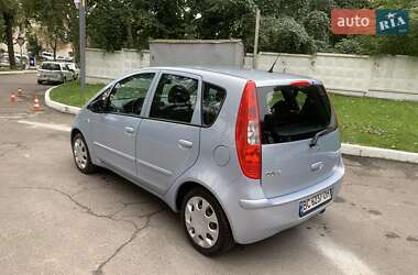 Хэтчбек Mitsubishi Colt 2005 в 