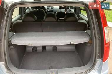 Хэтчбек Mitsubishi Colt 2005 в 