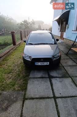 Mitsubishi Colt 2009
