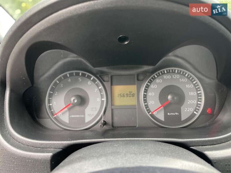 Хэтчбек Mitsubishi Colt 2010 в Киеве