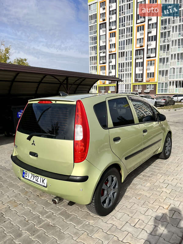 Хэтчбек Mitsubishi Colt 2005 в Полтаве