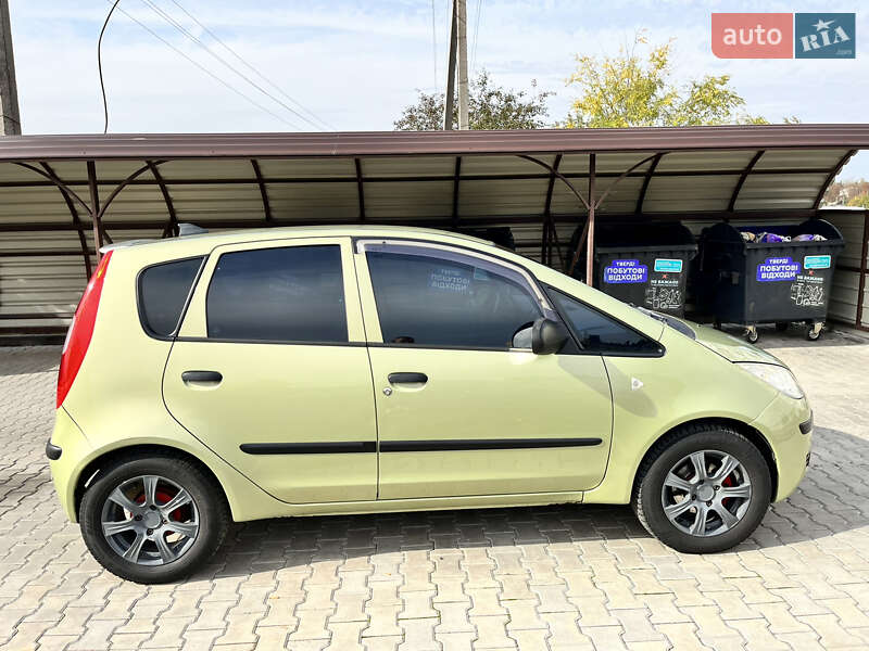 Хэтчбек Mitsubishi Colt 2005 в Полтаве