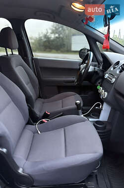 Хетчбек Mitsubishi Colt 2006 в 