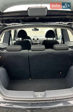 Хэтчбек Mitsubishi Colt 2010 в 