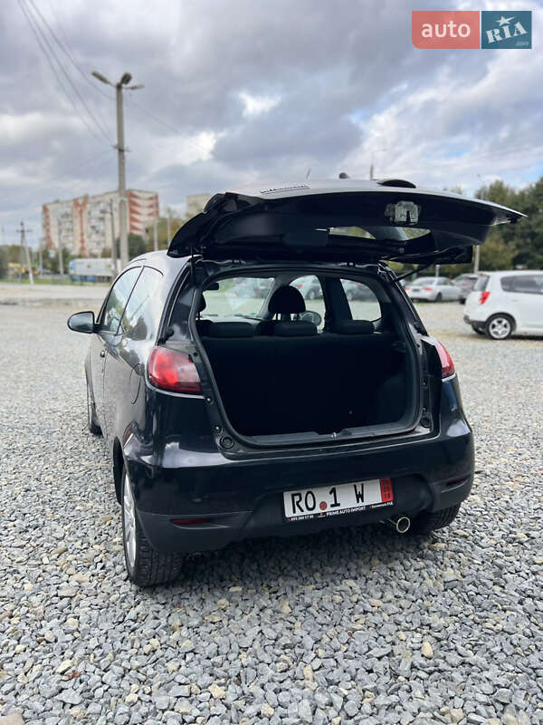 Хетчбек Mitsubishi Colt 2010 в Чернівцях фото 22 Хетчбек Mitsubishi Colt 2010 в Чернівцях