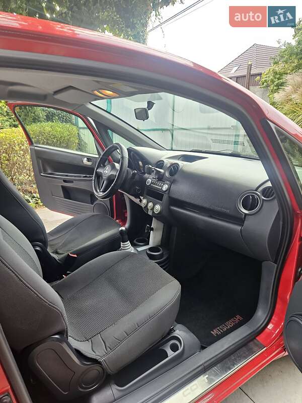 Хетчбек Mitsubishi Colt 2007 в Києві