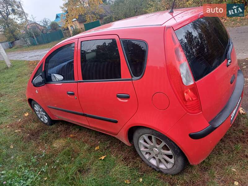 Хэтчбек Mitsubishi Colt 2006 в Валках