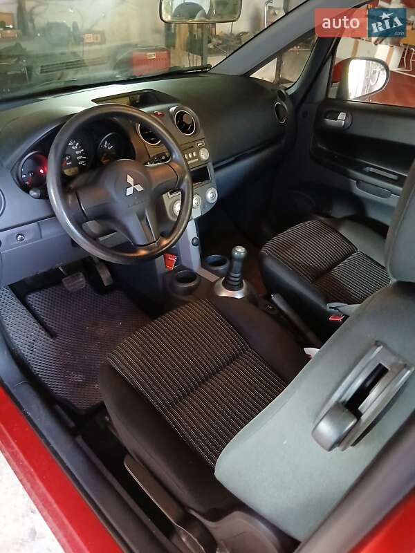 Хетчбек Mitsubishi Colt 2008 в Броварах